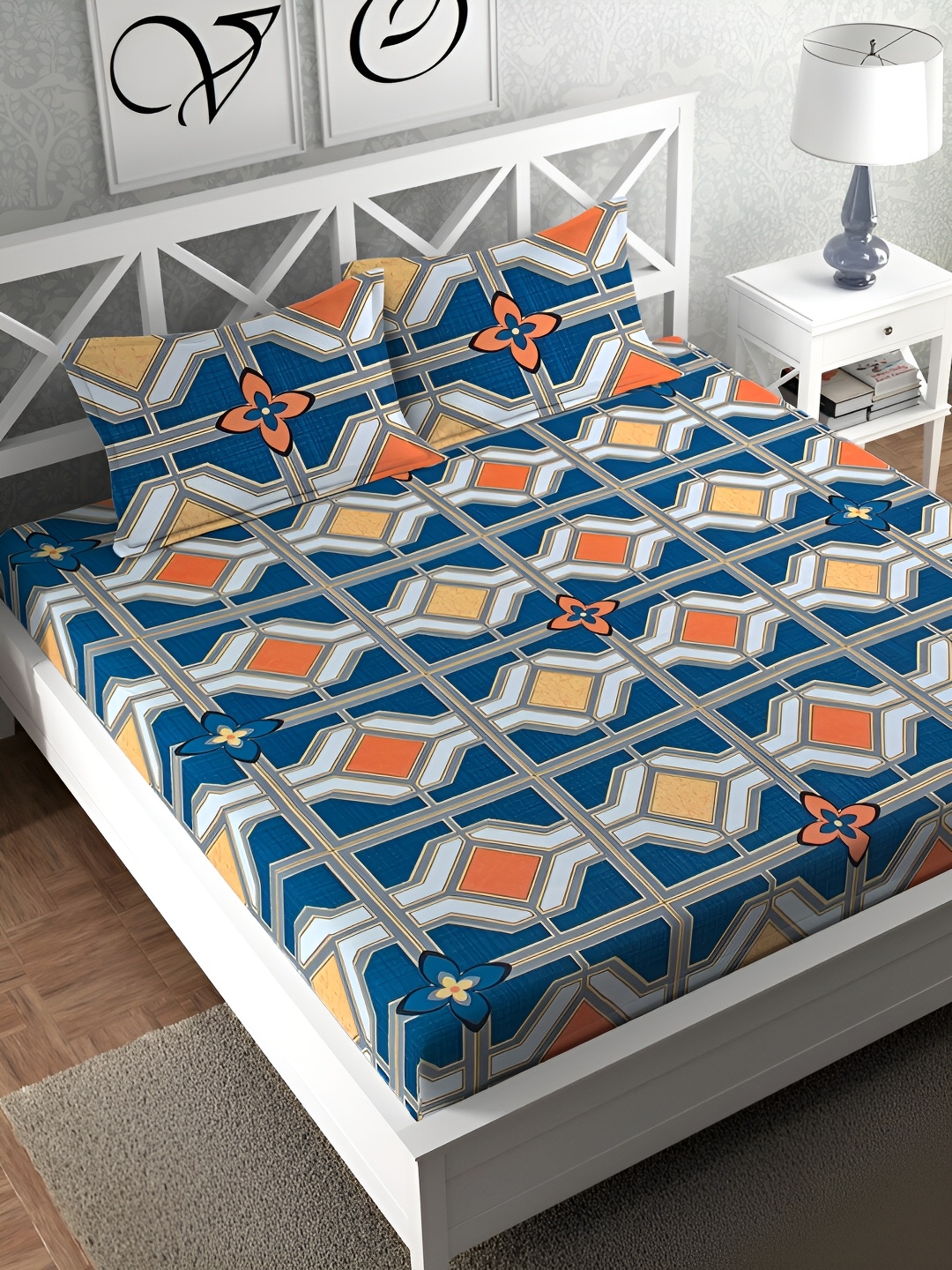 

CG HOMES Blue & White Geometric Printed 160 TC Queen Bedsheet with 2 Pillow Covers