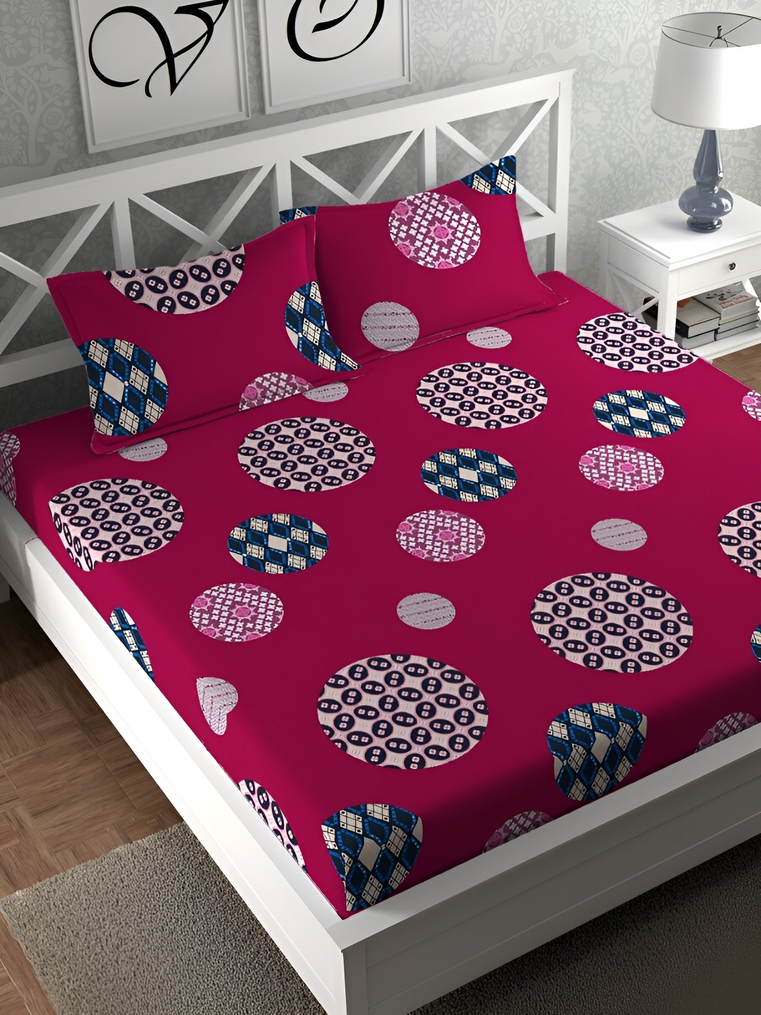 

CG HOMES Pink & Blue Geometric Cotton 160 TC Queen Bedsheet with 2 Pillow Covers