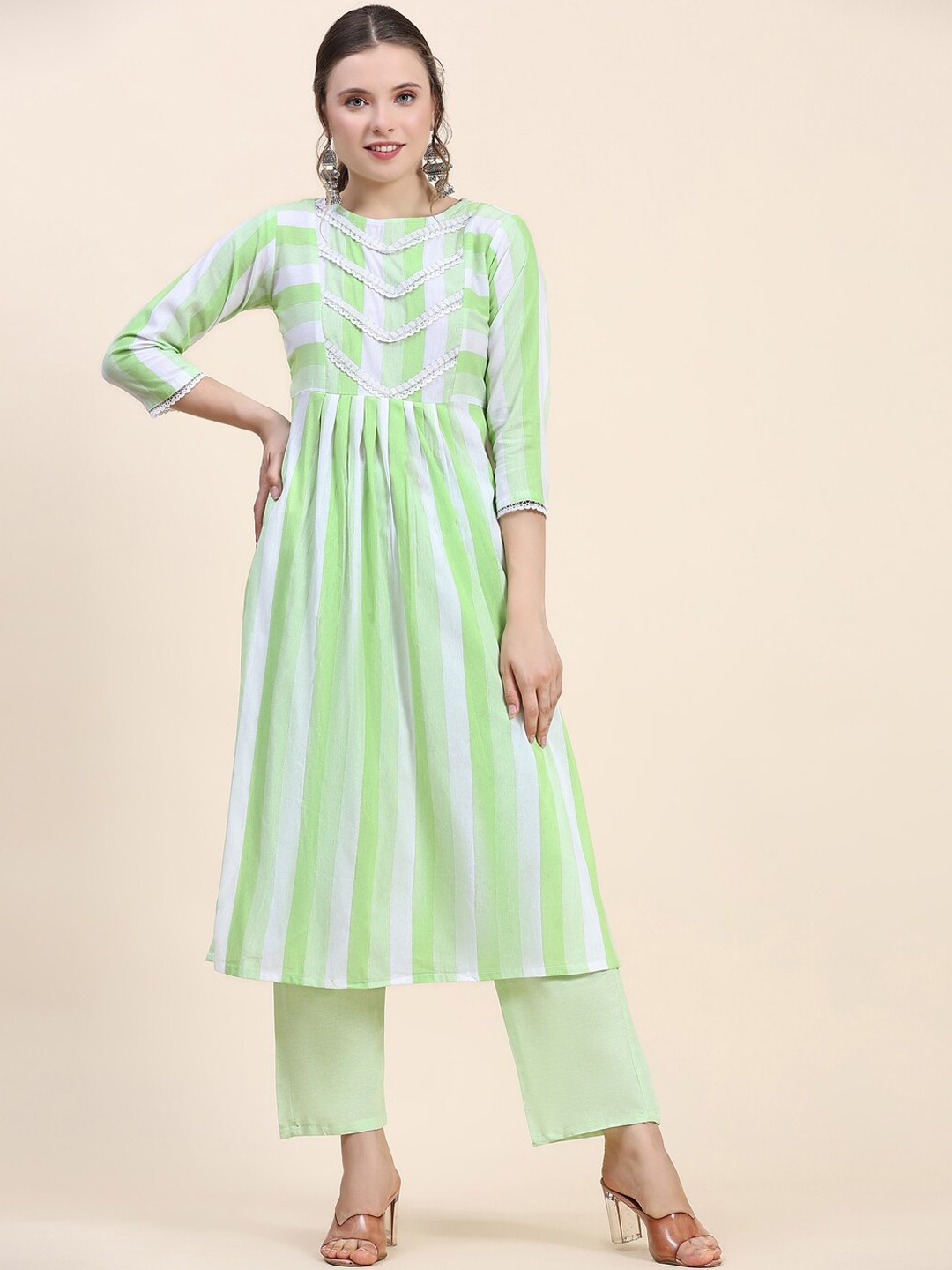 

Kandora Striped Regular Pure Cotton Kurta with Trousers, Green
