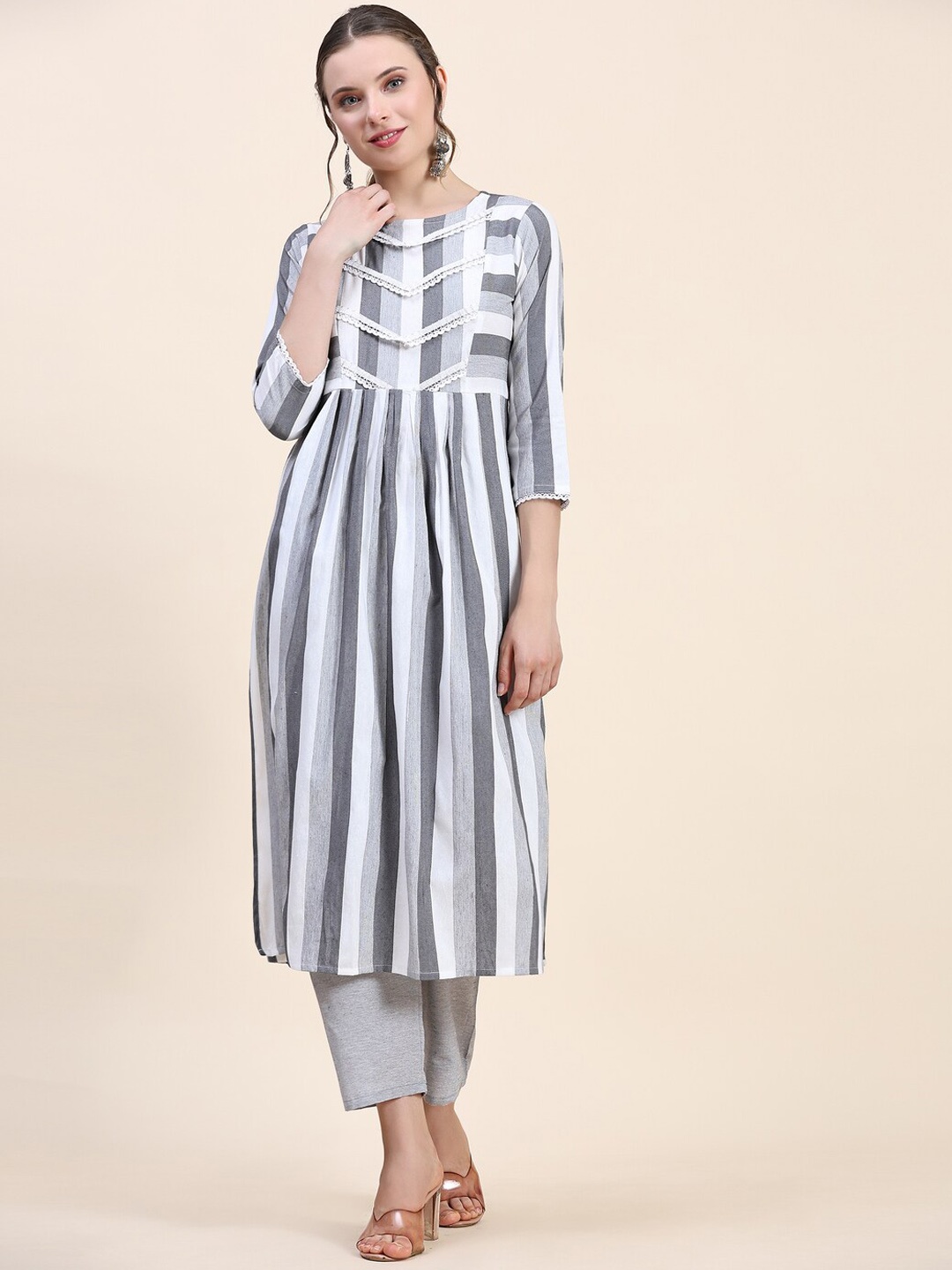 

Kandora Striped Regular Pure Cotton Kurta with Trousers, Grey