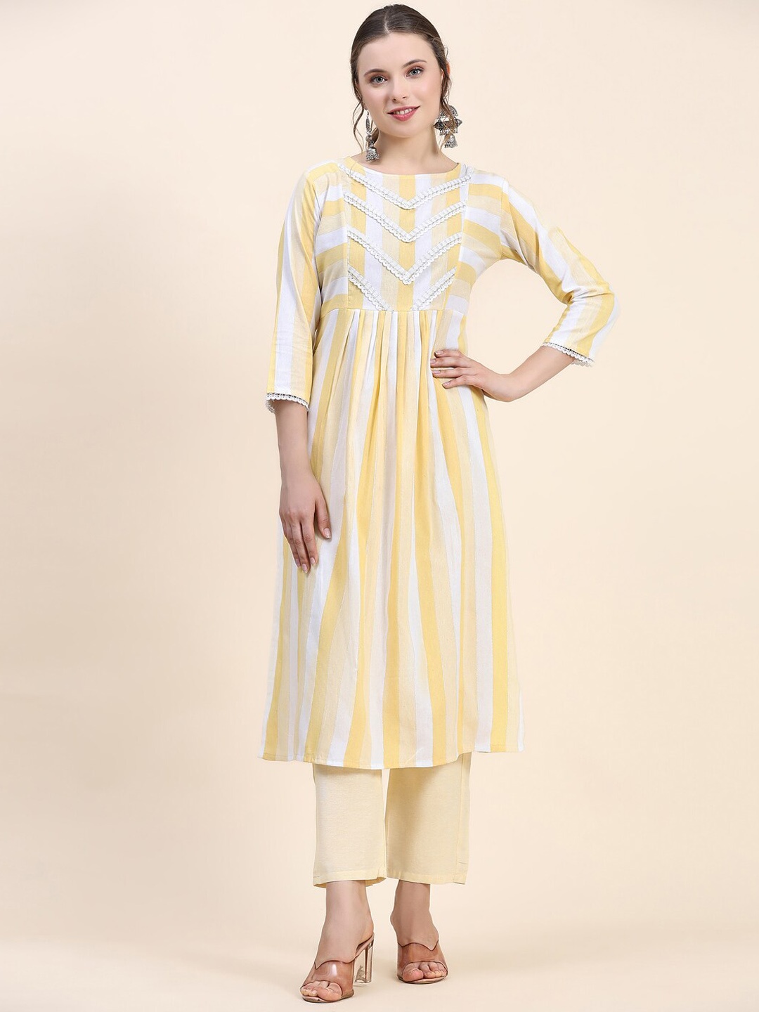 

Kandora Striped Regular Pure Cotton Kurta with Trousers, Yellow