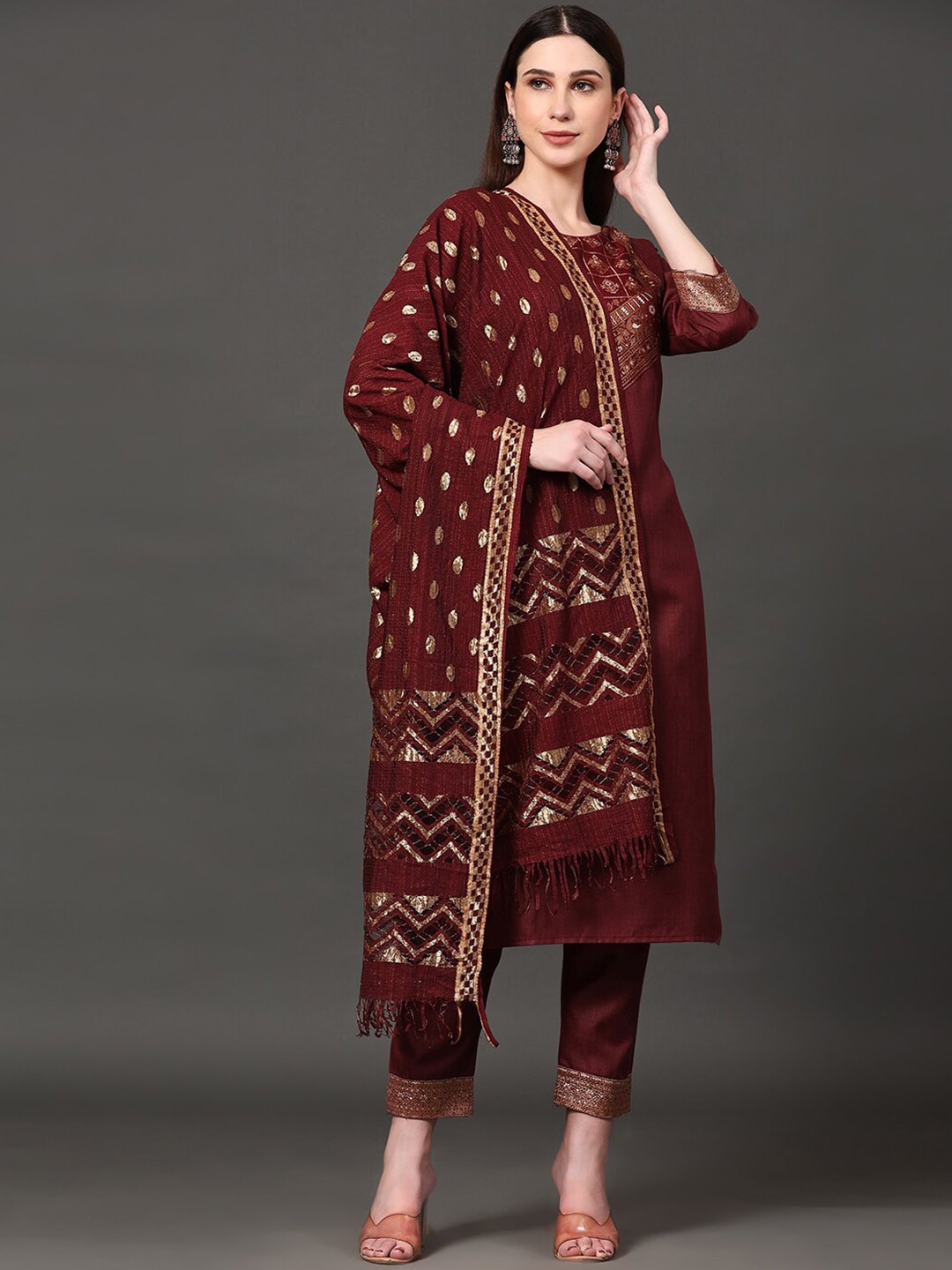 

KALINI Women Yoke Design Regular Kurta with Trousers & With Dupatta, Maroon