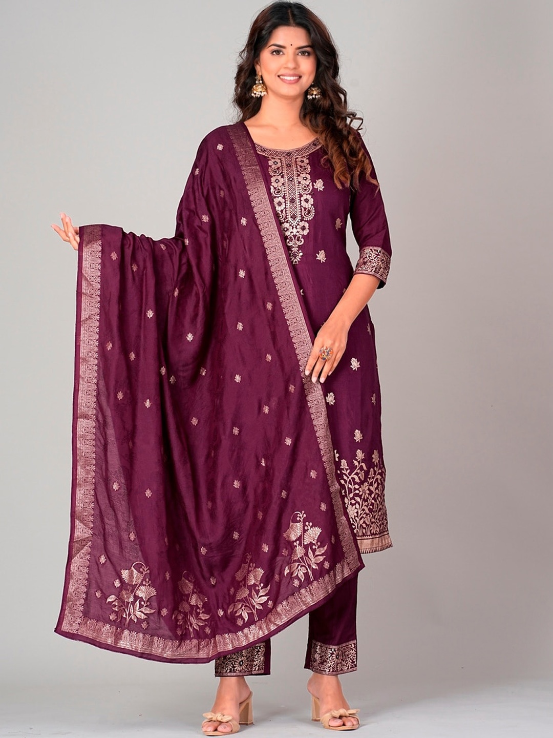 

DARIAN Woven Design Ethnic Motifs Regular Kurta with Trousers & Dupatta, Maroon