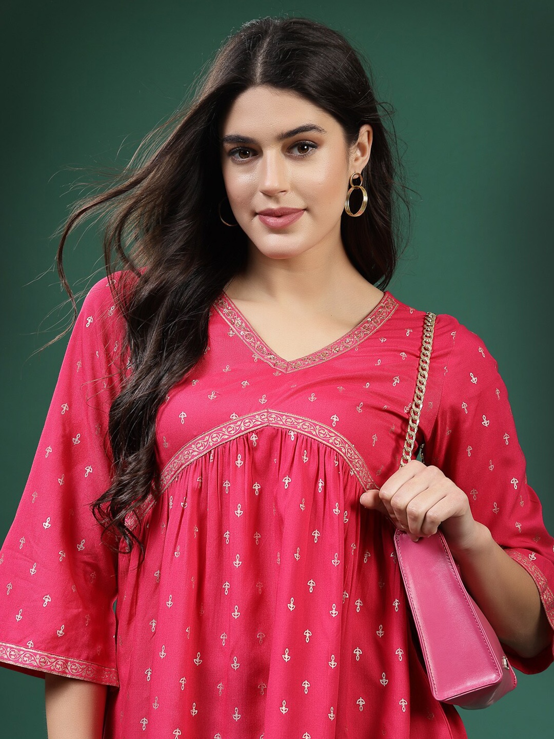 

Sangria Ethnic Motifs Printed V-Neck A-Line Top, Pink