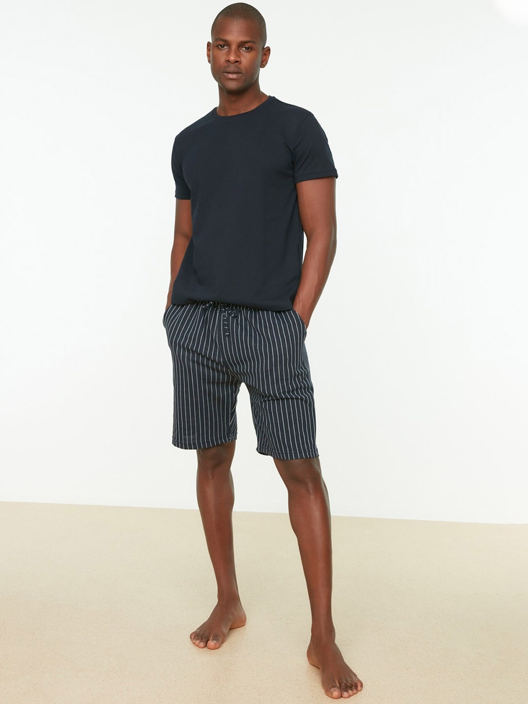 

Trendyol Round Neck T-shirt & Striped Shorts Night suit, Navy blue