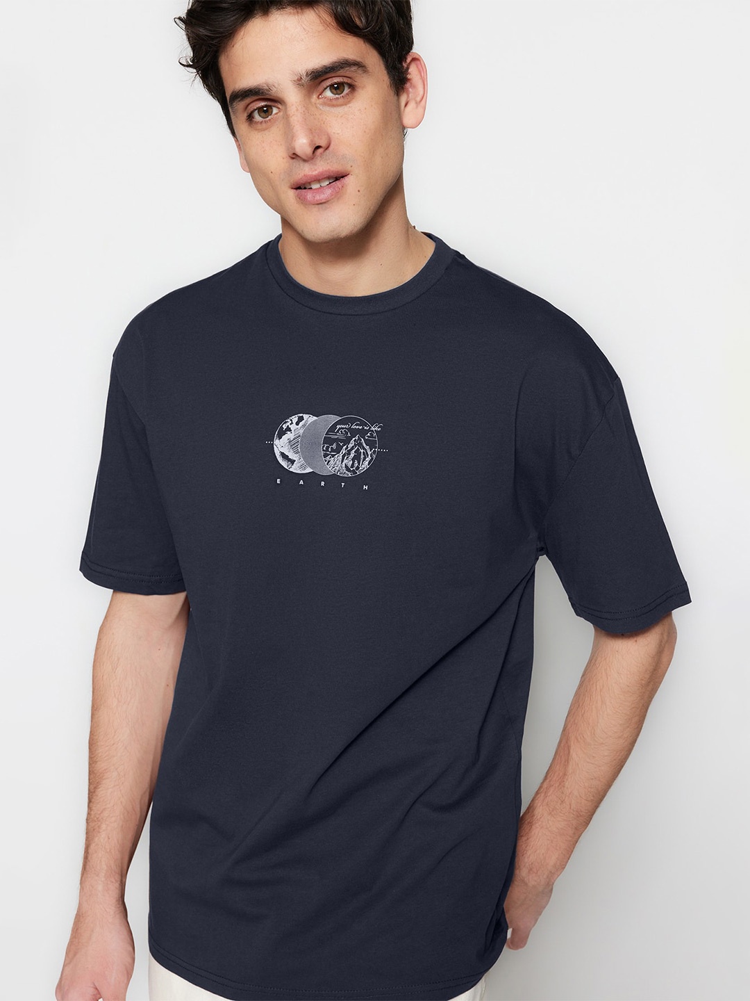 Trendyol Round Neck Cotton T-shirt, Blue
