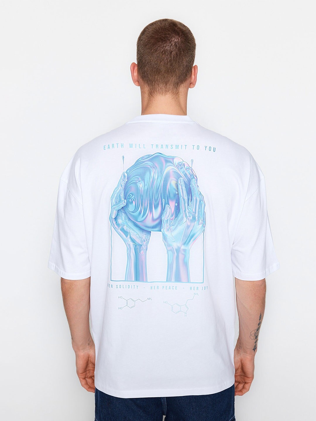 

Trendyol Graphic Printed Round Neck Drop Shoulder Sleeves Regular Fit Cotton T-shirt, White