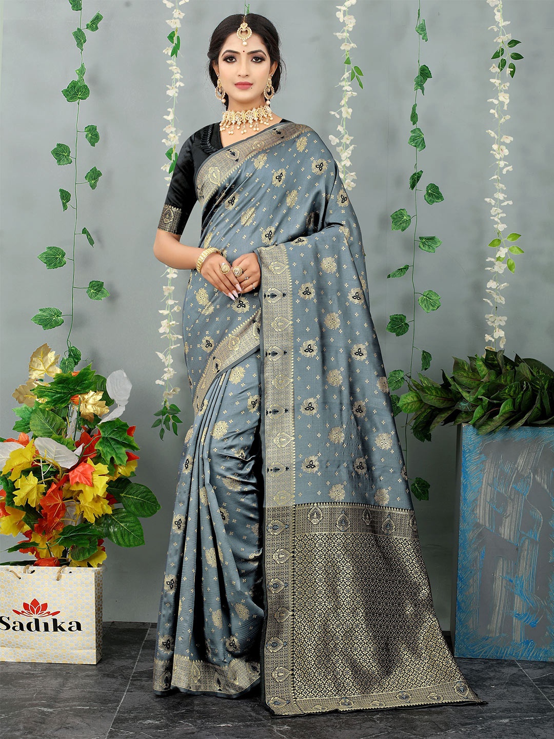 

Sadika Ethnic Motifs Woven Design Zari Silk Blend Banarasi Saree, Grey