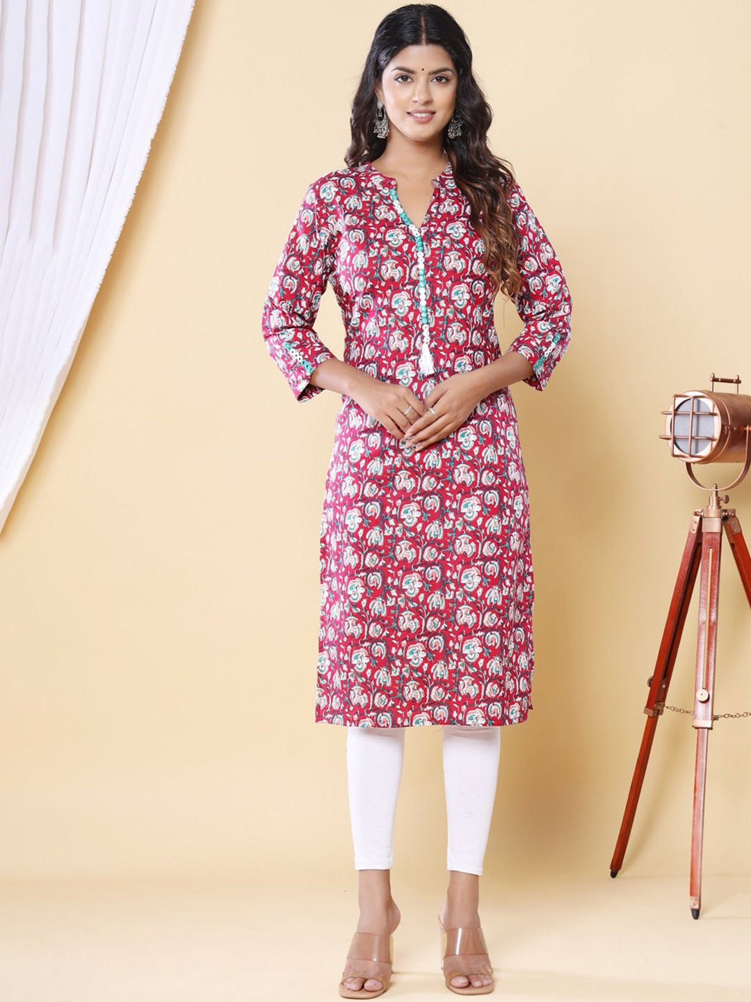 

JAIPURFAME Floral Printed Sequinned Cotton Notched Neck A-Line Kurta, Red