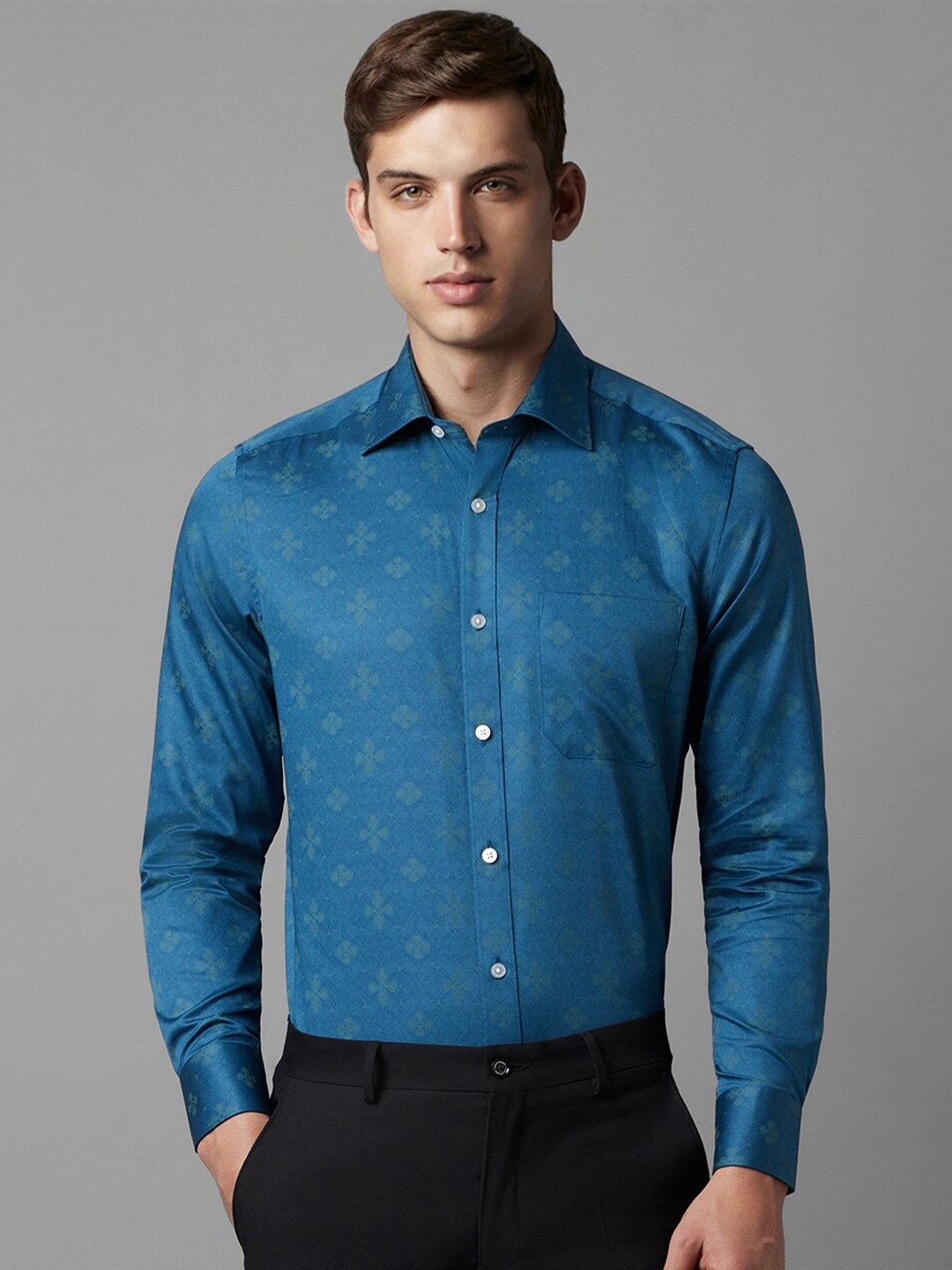 

Louis Philippe Classic Fit Opaque Floral Spread Collar Chest Pocket Cotton Formal Shirt, Blue