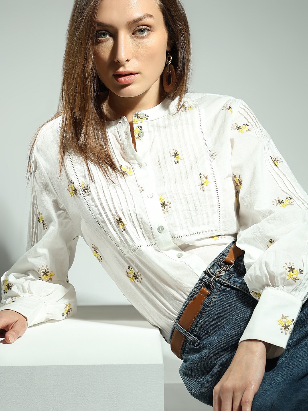 

Vero Moda Floral Embroidered Mandarin Collar Cotton Casual Shirt, White