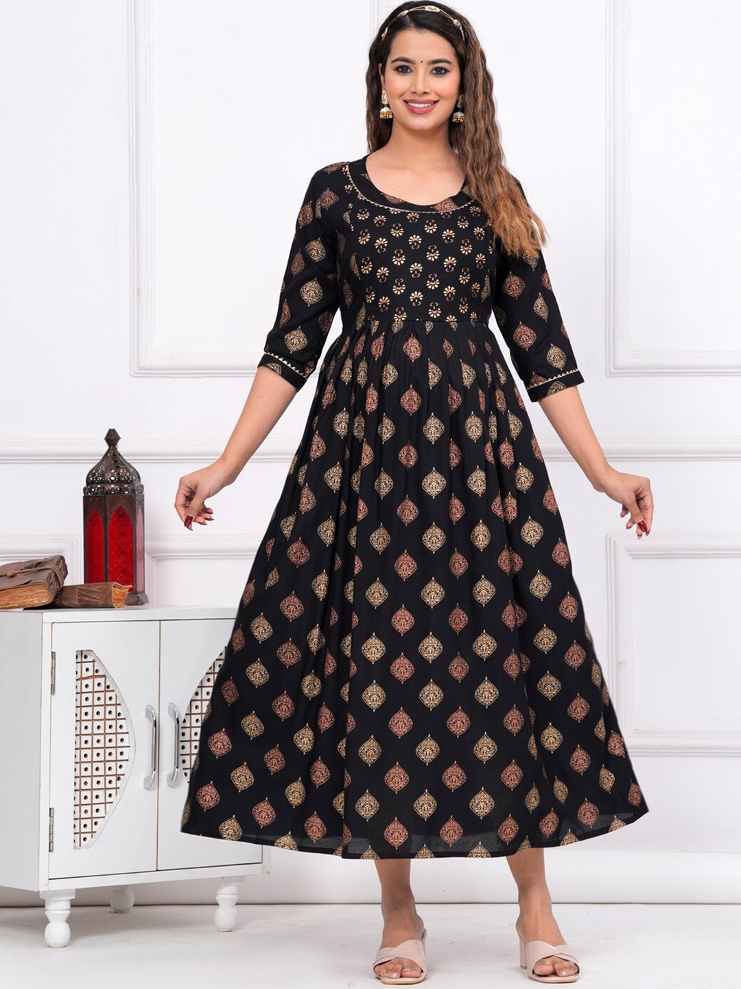 

JAIPURFAME Ethnic Motifs Printed Round Neck Maternity A-Line Kurta, Black
