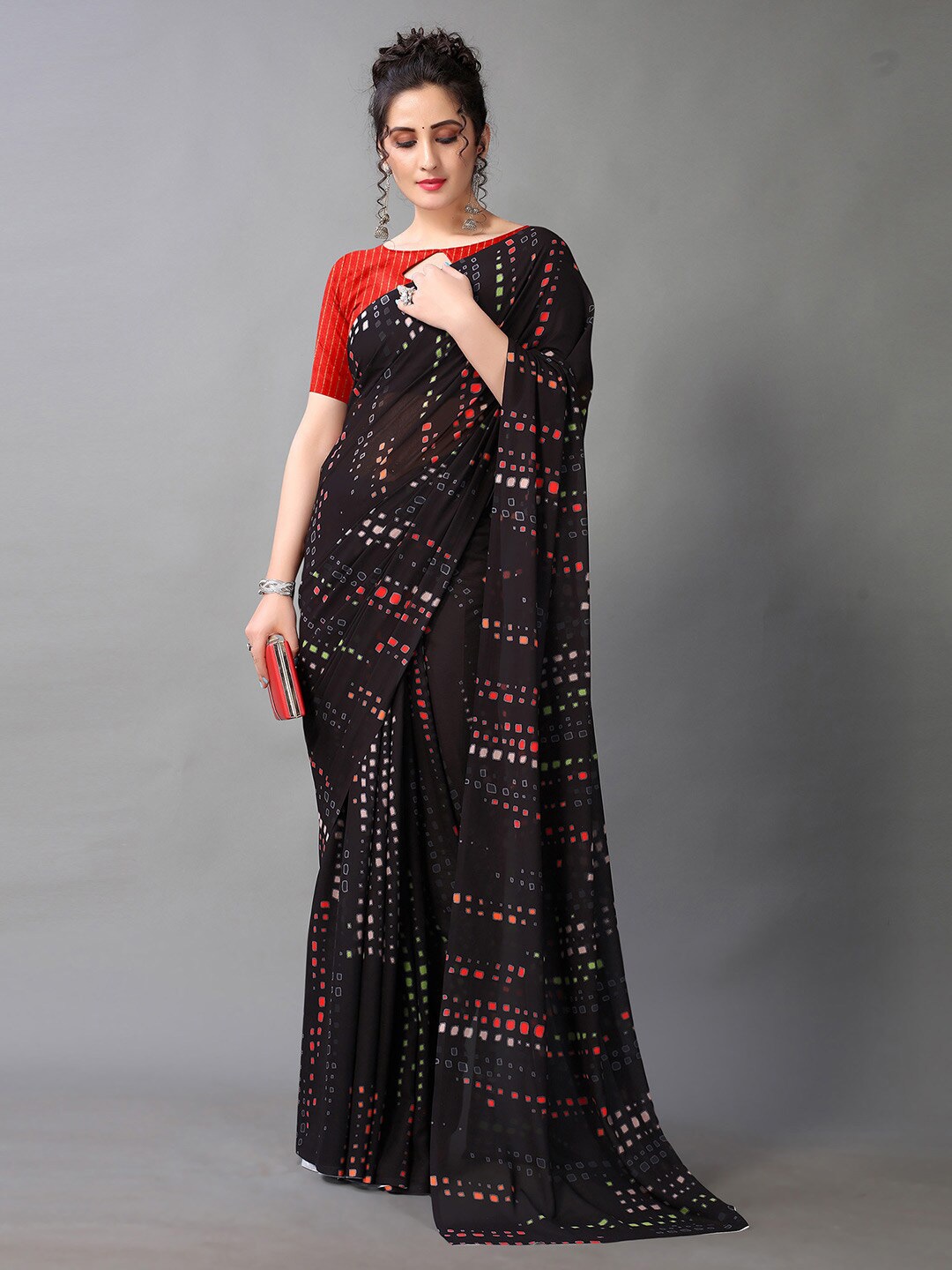 

HRITIKA Abstract Printed Pure Georgette Saree, Black