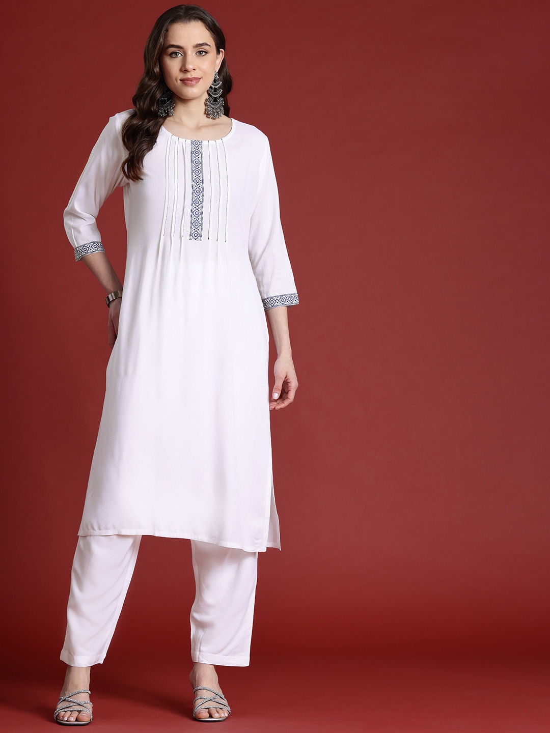 

Anouk Women Ethnic Motifs Yoke Design Regular Thread Work Kurta with Trousers, White