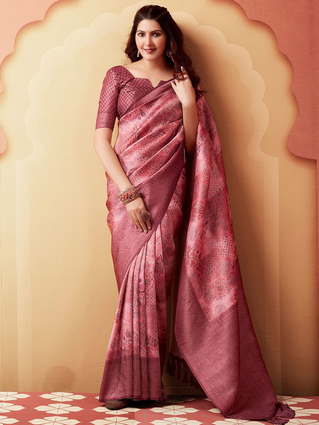 

Mitera Peach & Brown Zari Art Silk Banarasi Saree