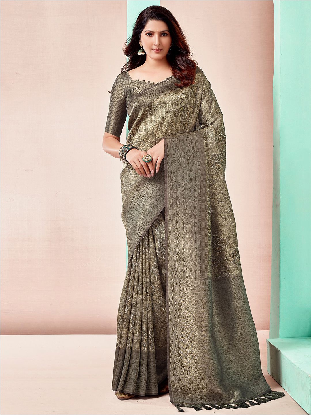 

Mitera Grey Abstract Printed Zari Banarasi Saree