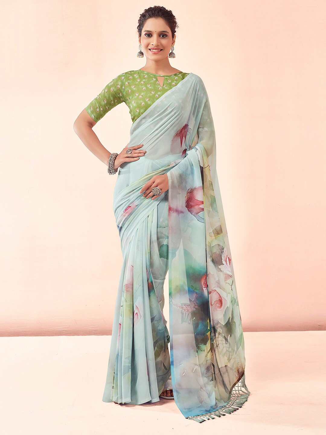 

Mitera Floral Printed Poly Georgette Maheshwari Saree, Grey