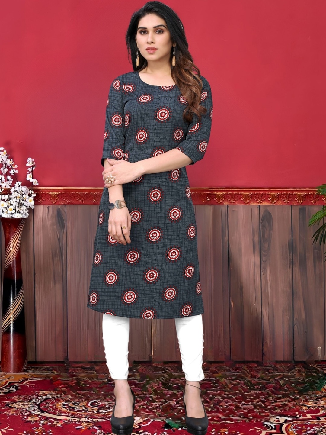 

MAGMINA Ethnic Motifs Printed Straight Kurta, Grey