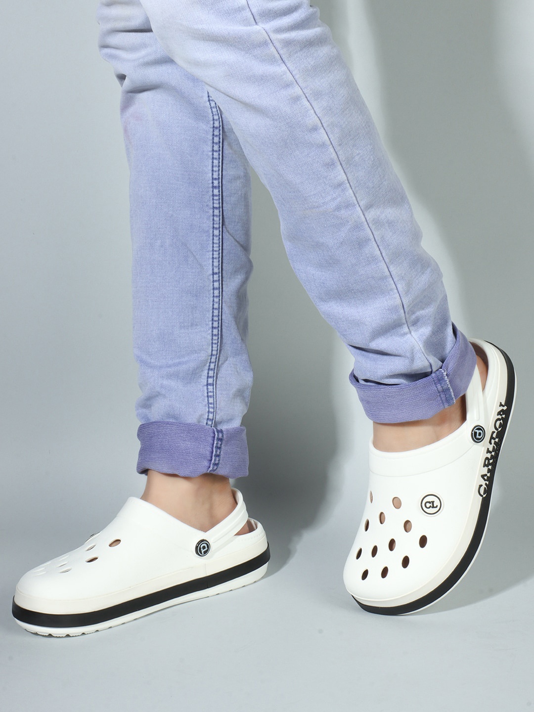 

Carlton London Men Self Design Clogs, White