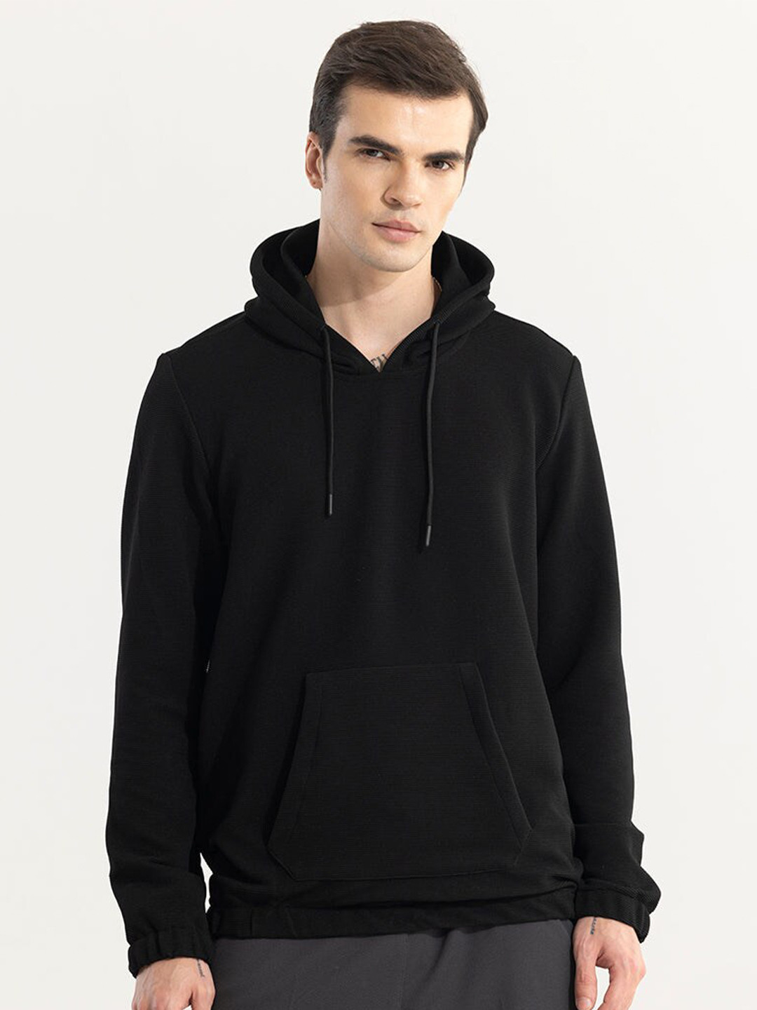 

Snitch Men Hooded Sweatshirt, Black