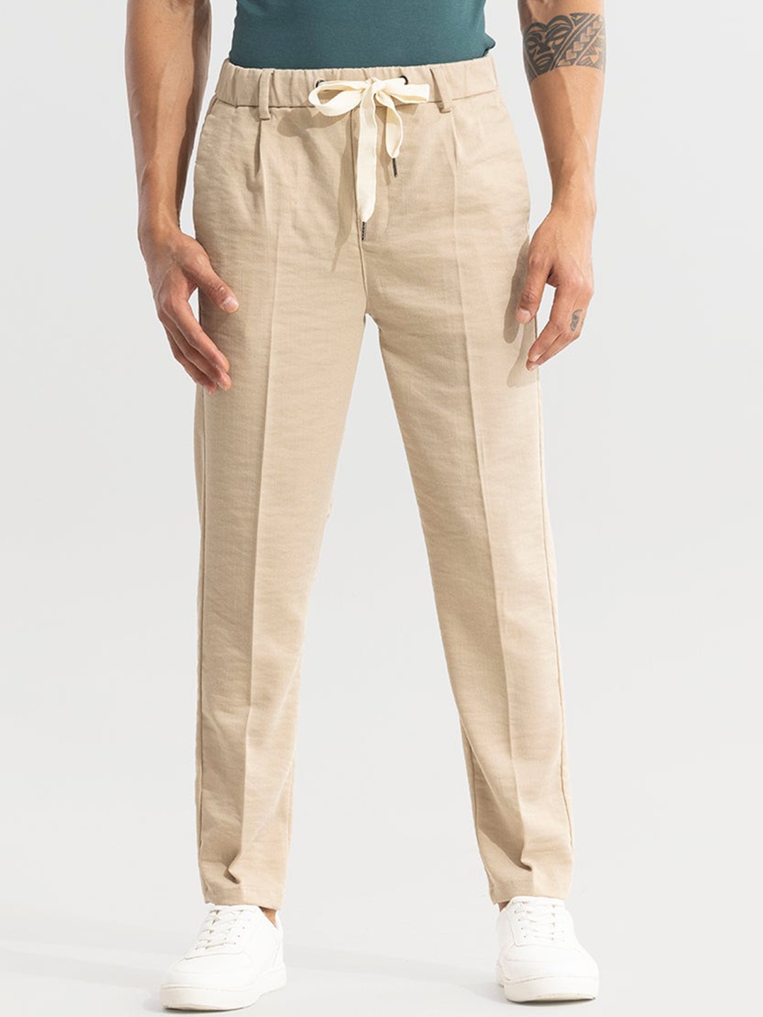 

Snitch Men Smart Slim Fit Pleated Trousers, Beige