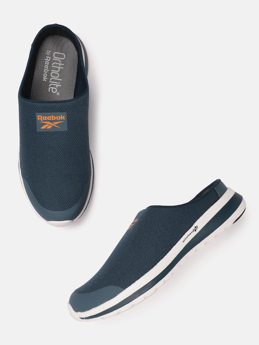 

Reebok Men Woven Design Comfort Wonderer Mules, Blue