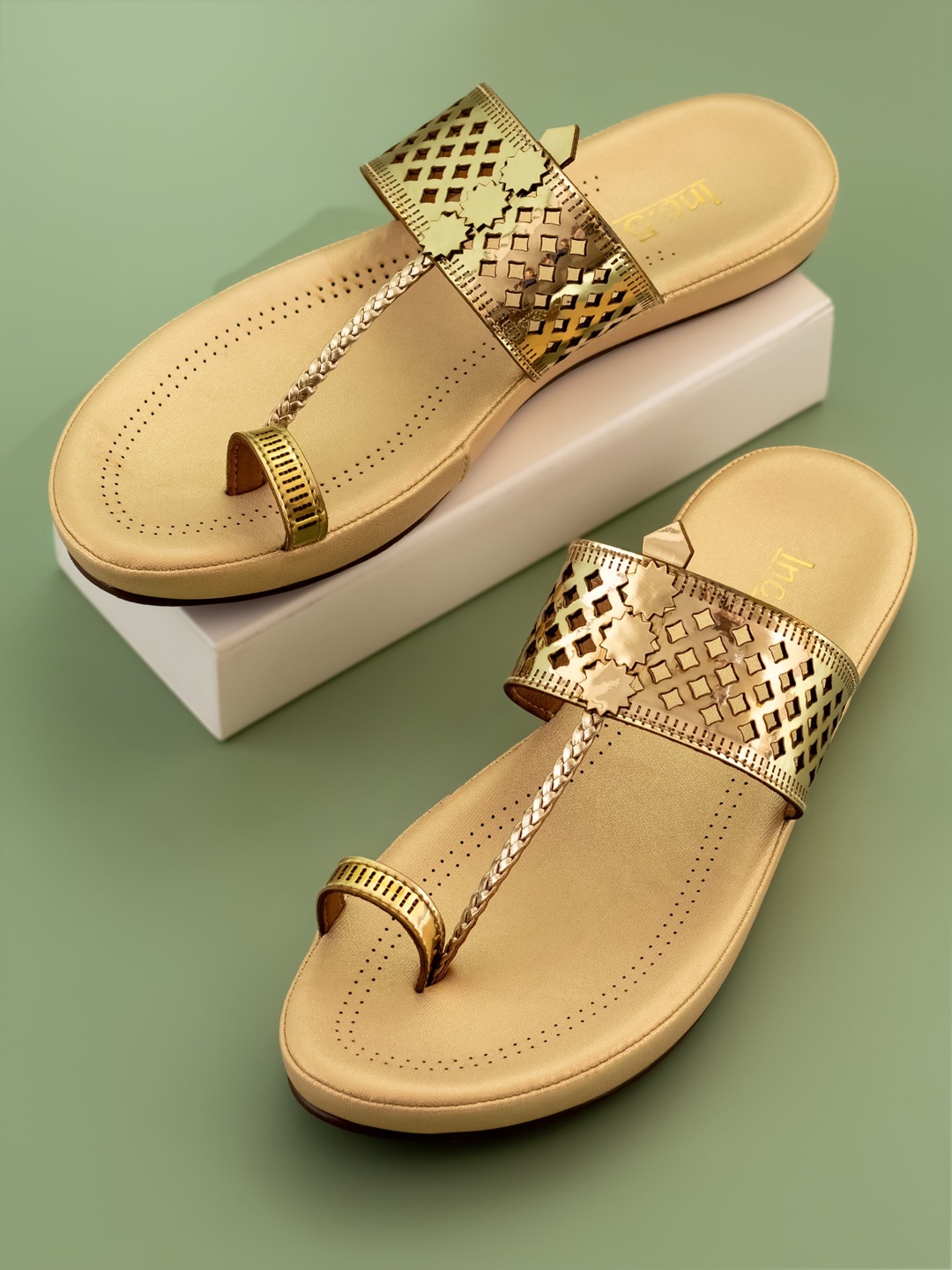 

Inc 5 One Toe Flats with Laser Cuts, Gold