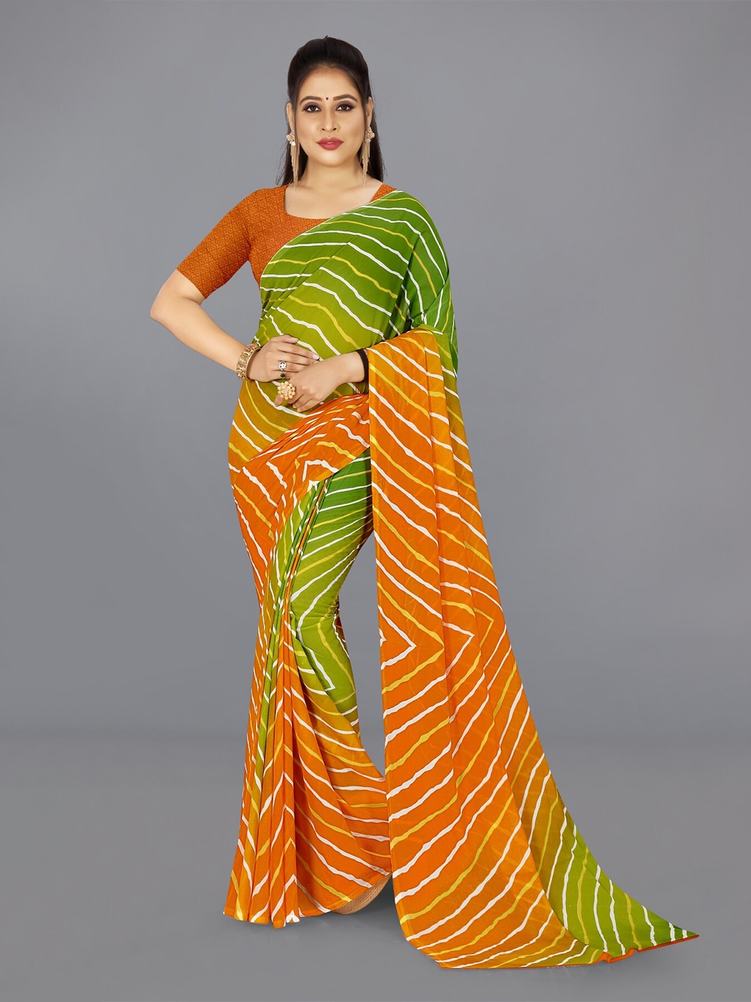 

Moda Rapido Striped Colourblocked Saree, Green