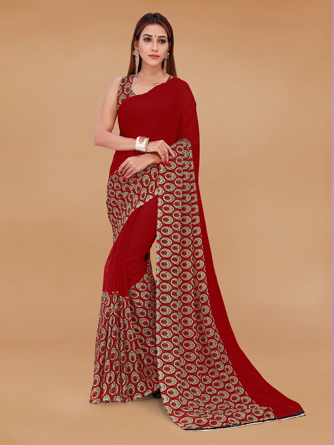 

Moda Rapido Geometric Printed Saree, Maroon