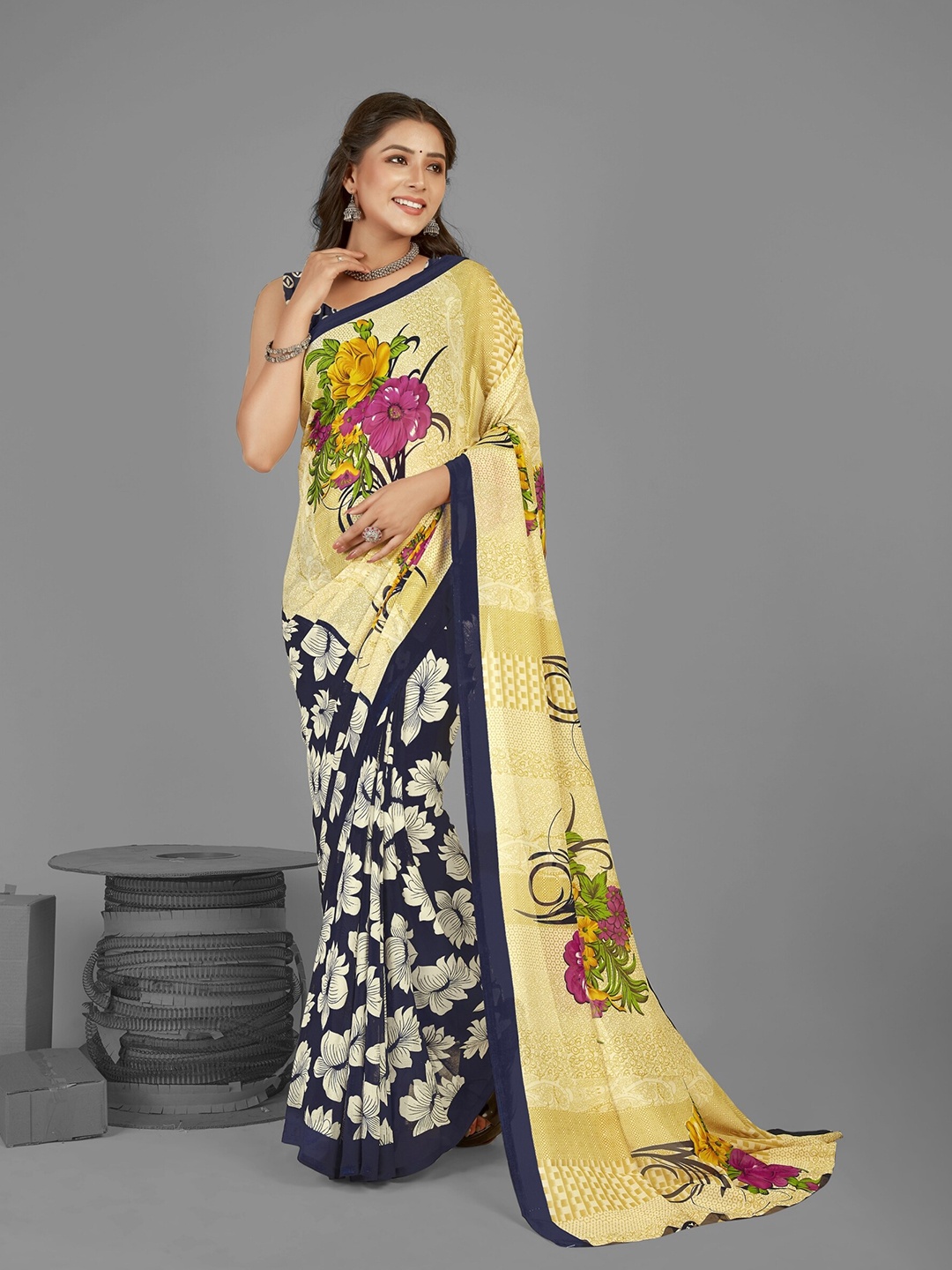 

ANAND SAREES Floral Printed Saree, Blue