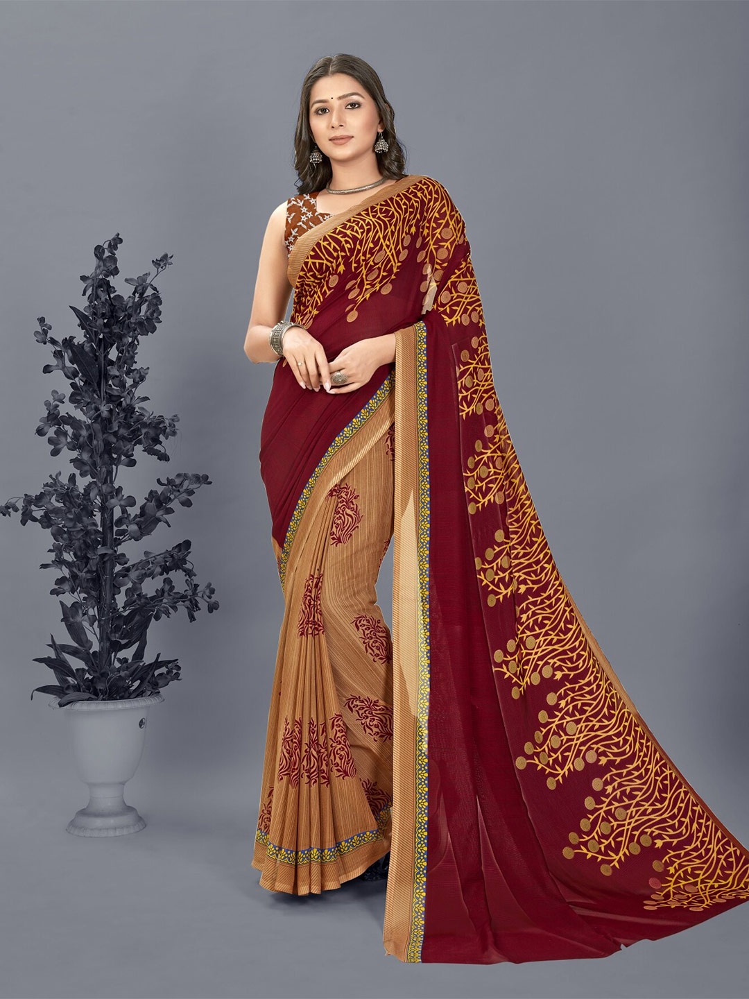 

Moda Rapido Floral Printed Saree, Brown