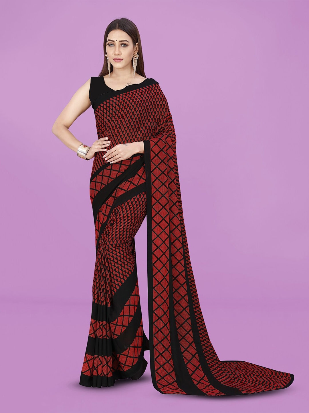 

ANAND SAREES Geometric Printed Saree, Maroon