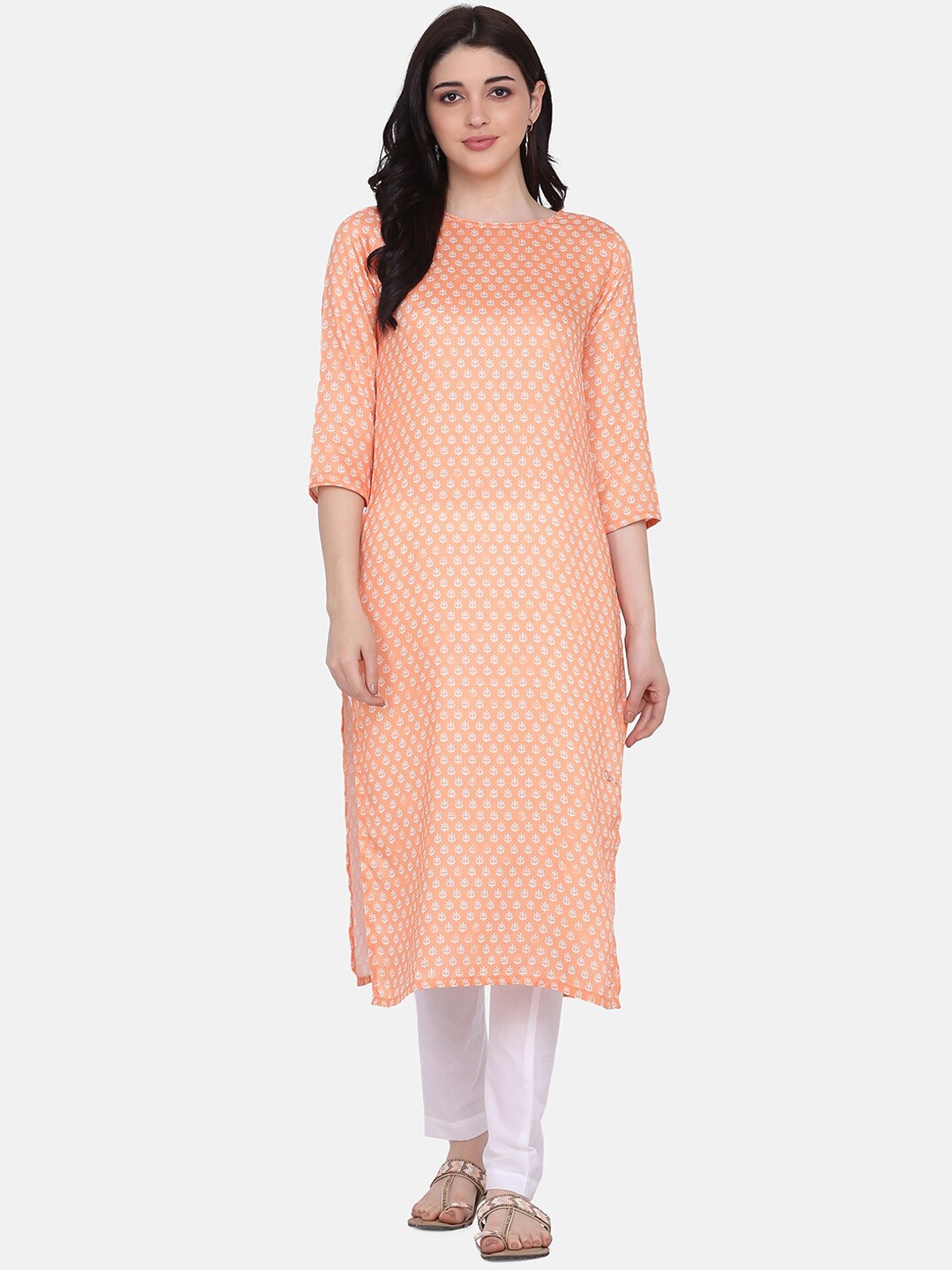 

Shaily Ethnic Motifs Printed Regular Kurta With Trousers, Orange