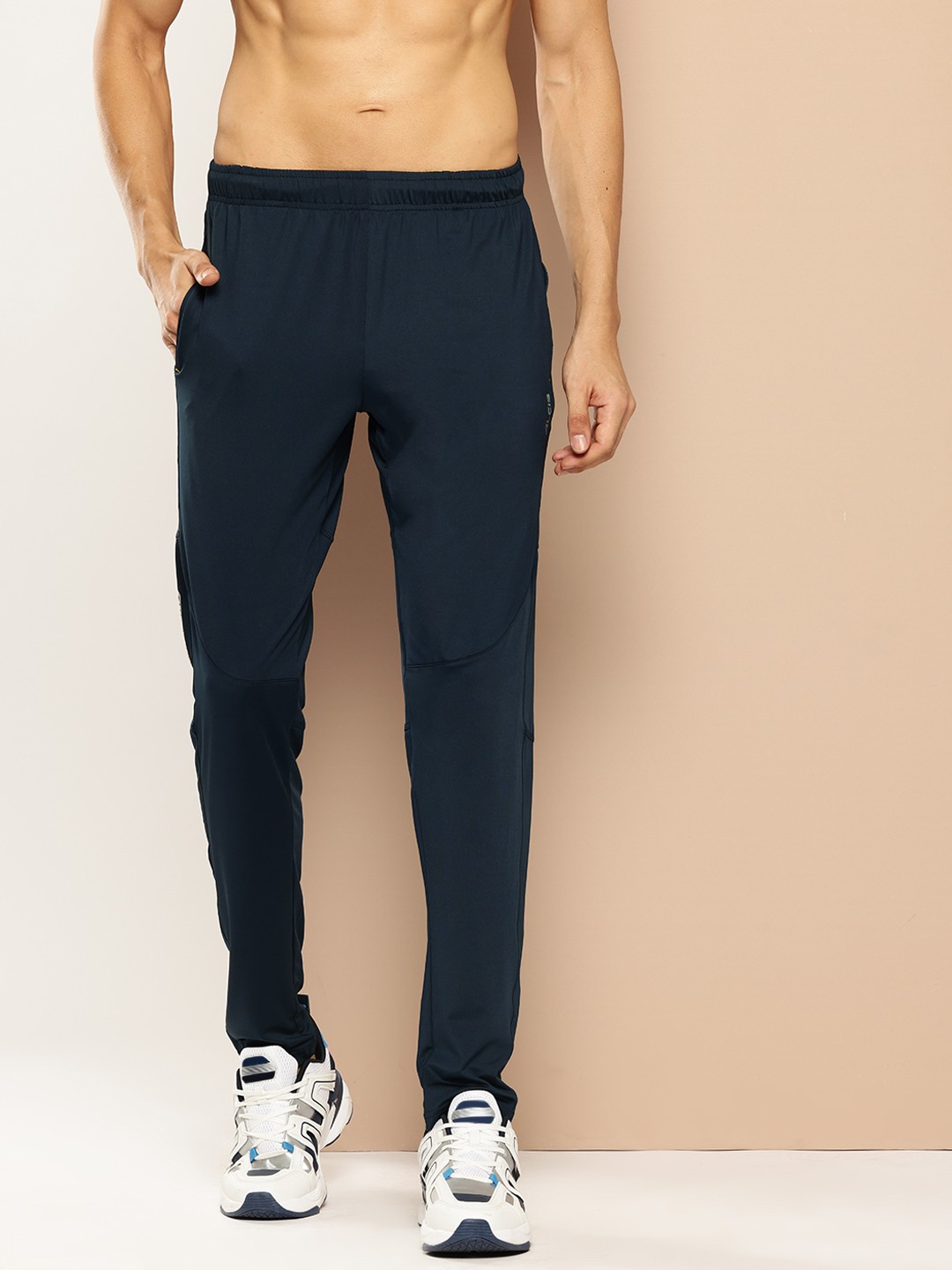 

Alcis Men Mid-Rise Slim-Fit Track Pants, Navy blue