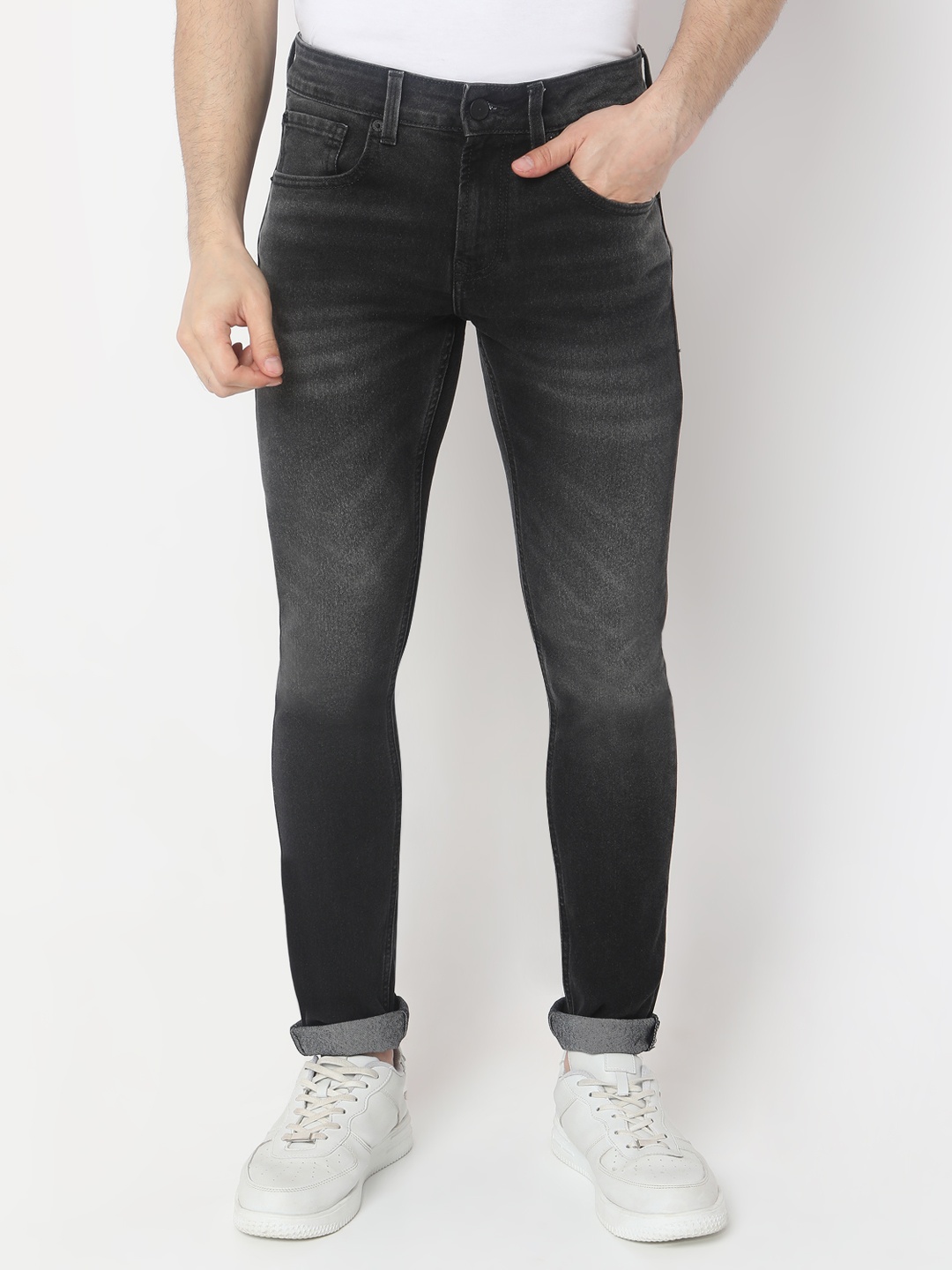 

SPYKAR Men Super Slim Fit Low-Rise Light Fade Stretchable Jeans, Charcoal