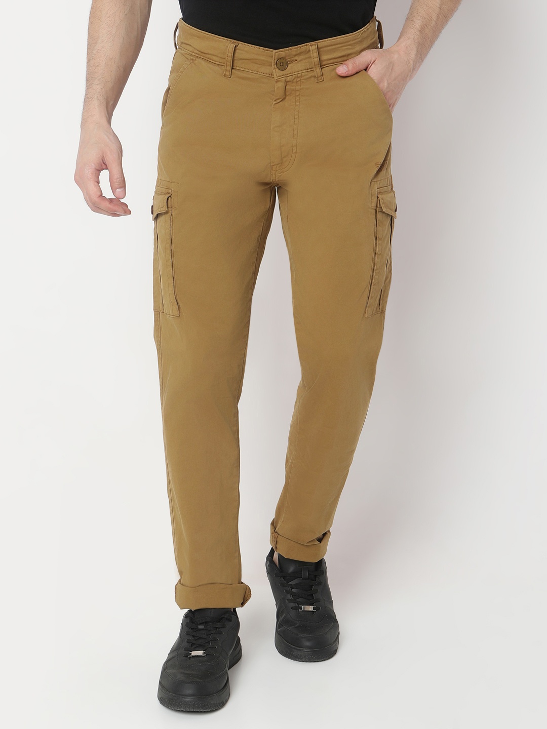 

SPYKAR Men Slim-Fit Cargo-Style Trousers, Tan