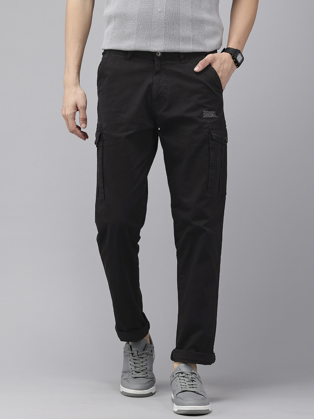 

SPYKAR Men Slim Fit Cargos Trousers, Black