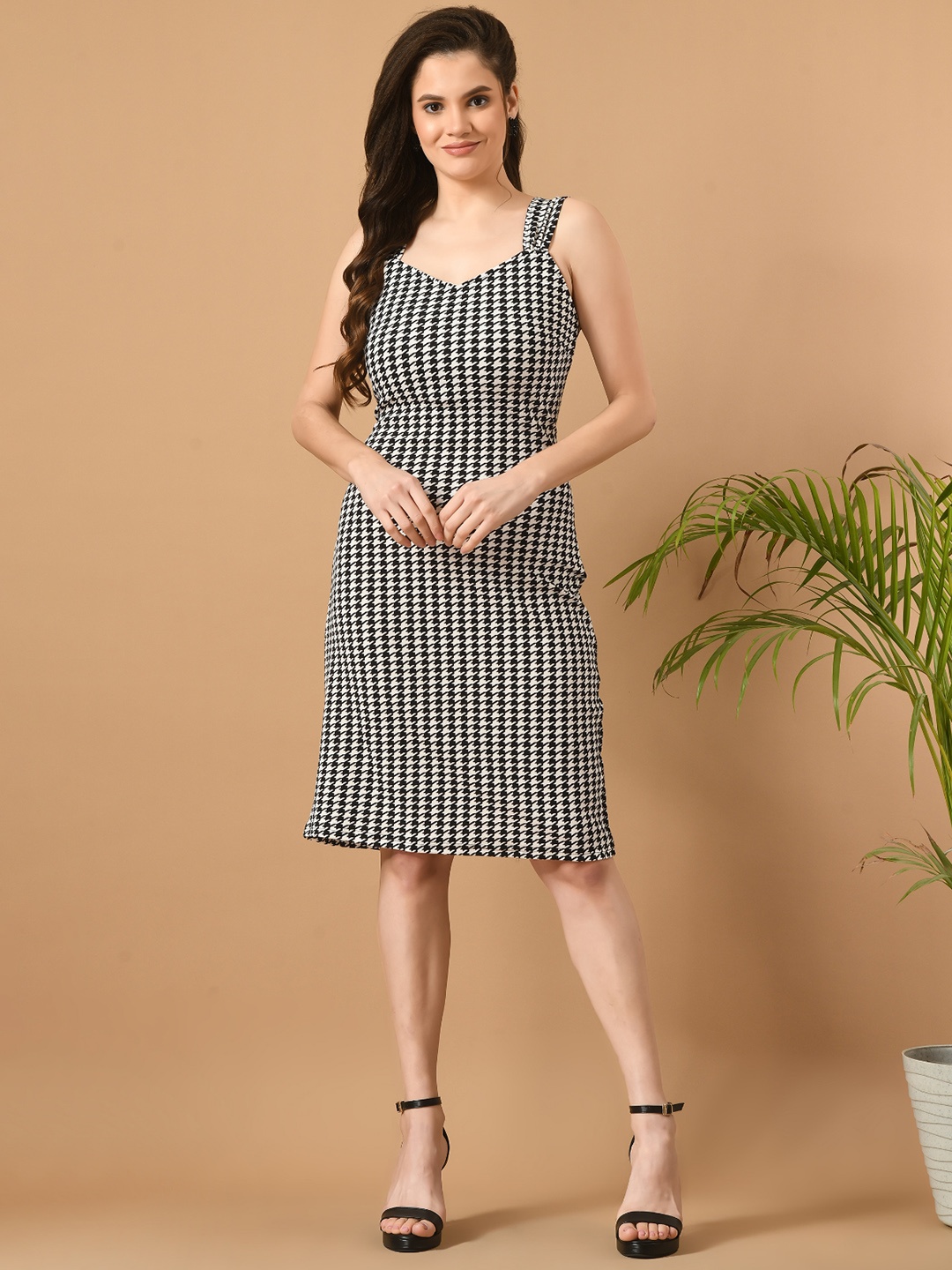 

IUGA Checked Sleeveless Sheath Dress, Black