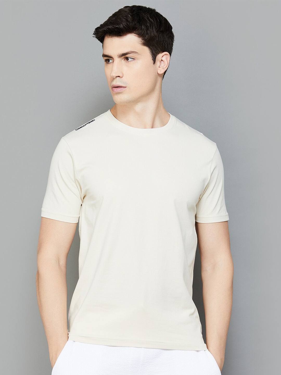 

Kappa Round Neck Short Sleeves Cotton T-shirt, Off white