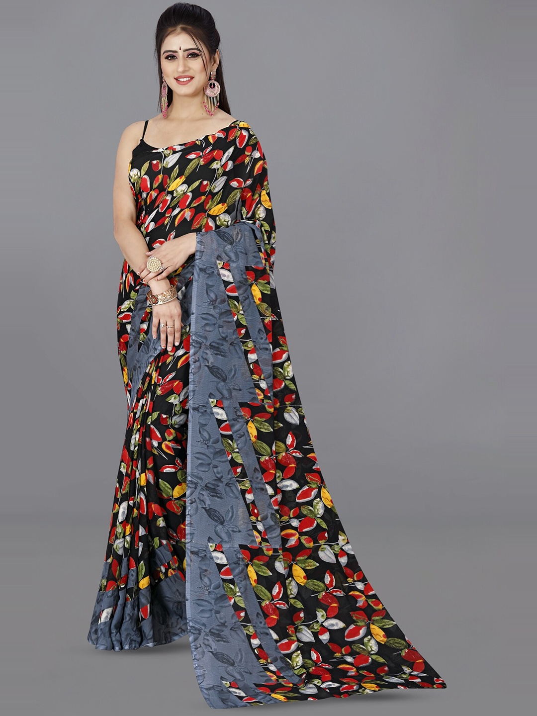 

ANAND SAREES Floral Printed Saree, Black