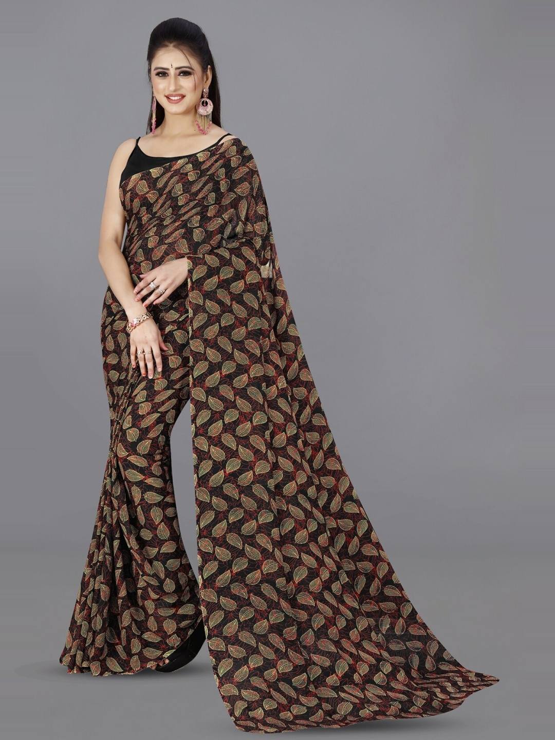 

ANAND SAREES Floral Printed Saree, Black
