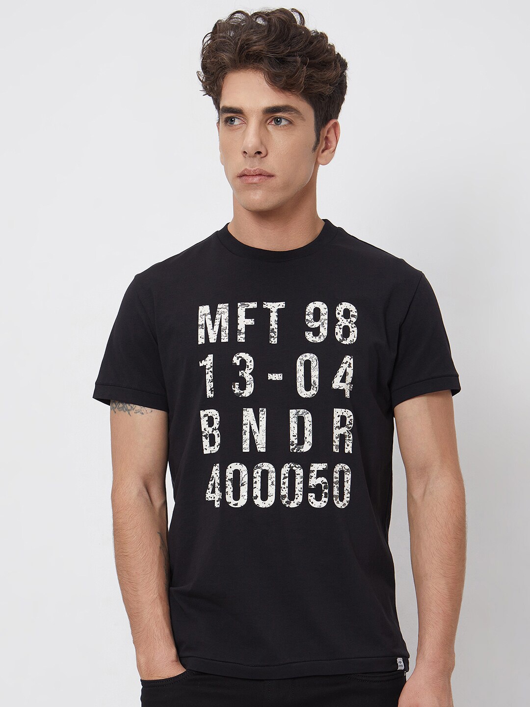 

Mufti Typography Printed Slim Fit Cotton T-shirt, Black