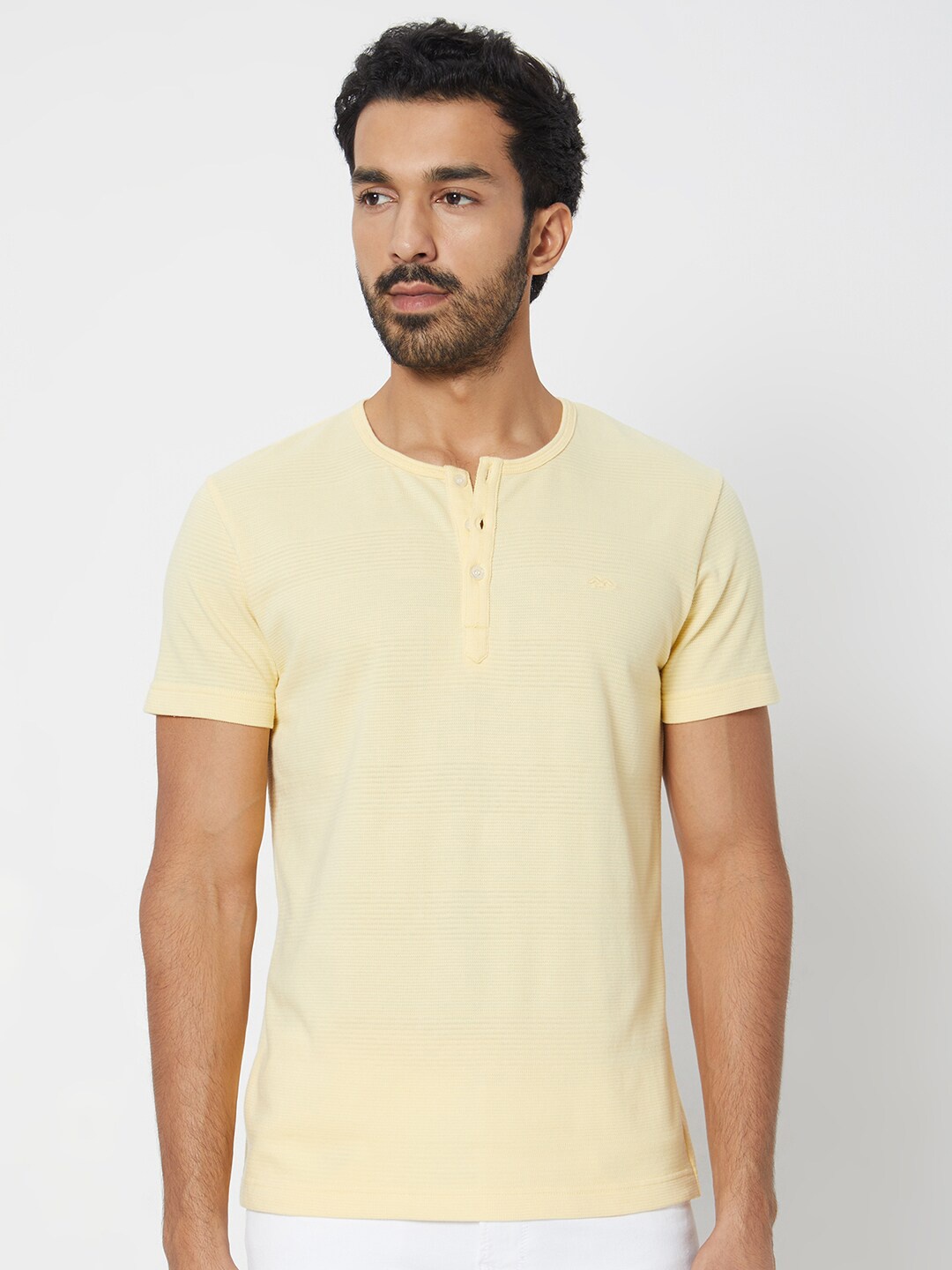 

Mufti Henley Neck Slim Fit T-shirt, Yellow