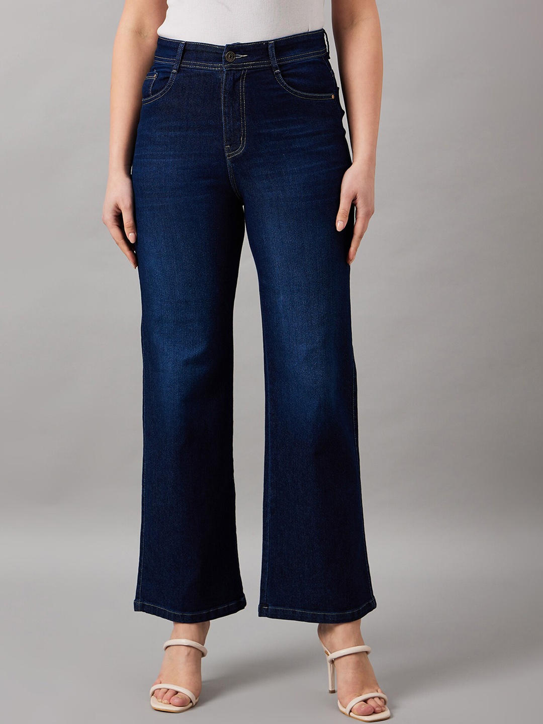 

The Roadster Lifestyle Co. Women Blue Jean Wide Leg Clean Look Stretchable Jeans