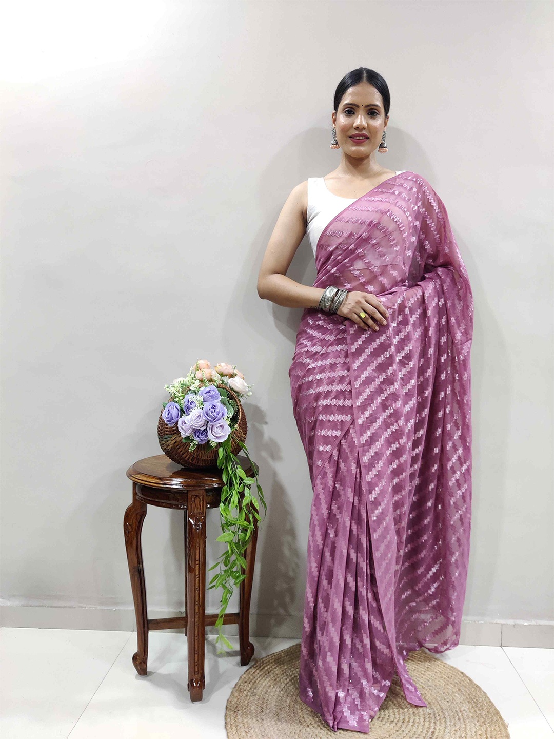 

Reeta Fashion Woven Design Pure Georgette Saree, Peach