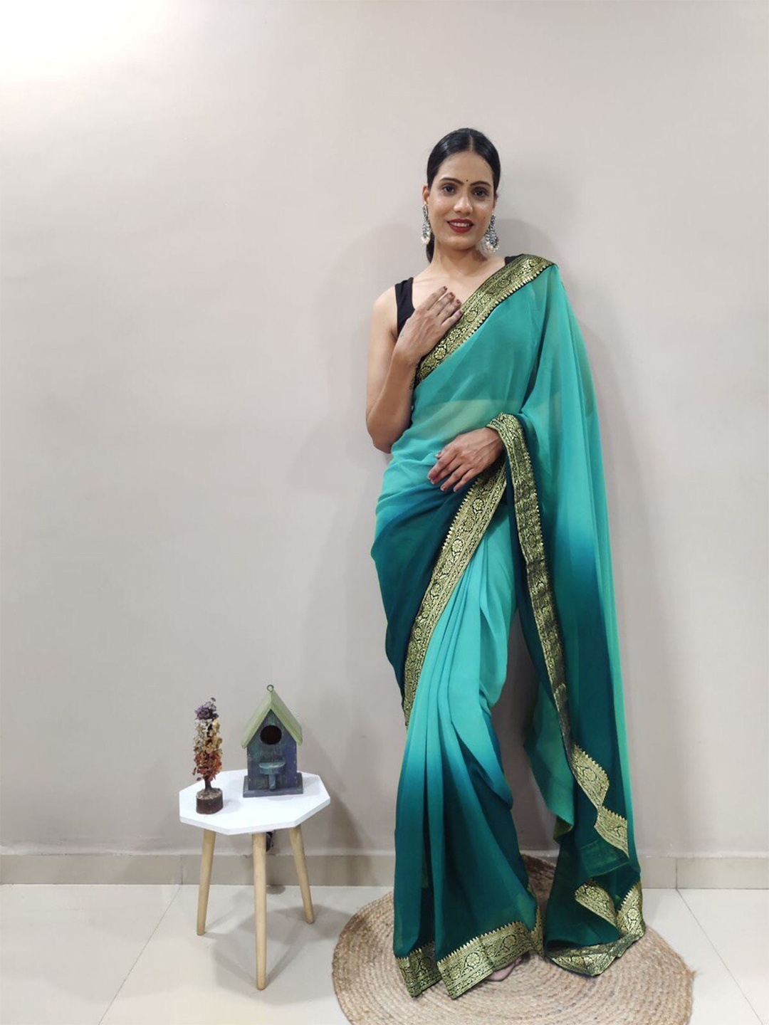 

Reeta Fashion Ombre Zari Pure Georgette Ready to Wear Saree, Teal