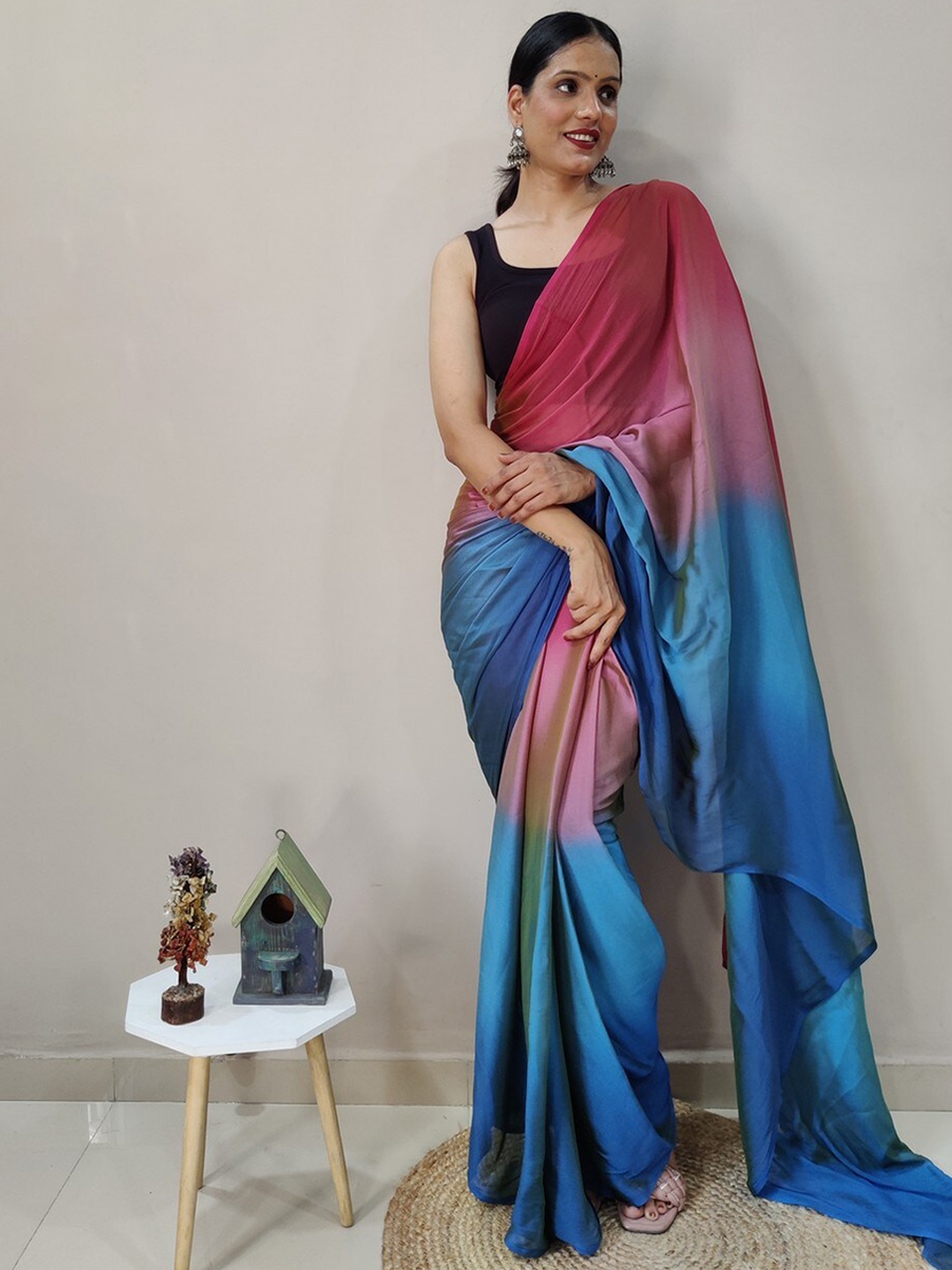 

Reeta Fashion Ombre Ready to wear Saree, Pink