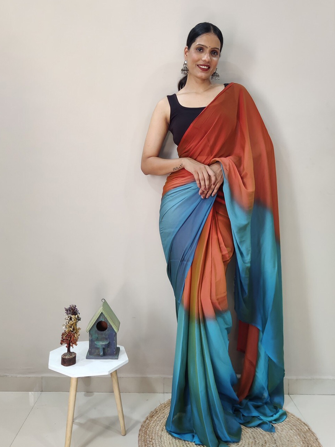 

Reeta Fashion Colourblocked Poly Chiffon Saree, Blue