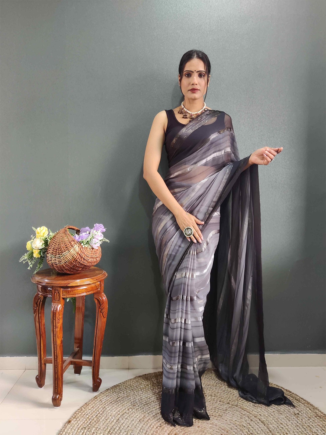

Reeta Fashion Embellished Pure Georgette Saree, Grey