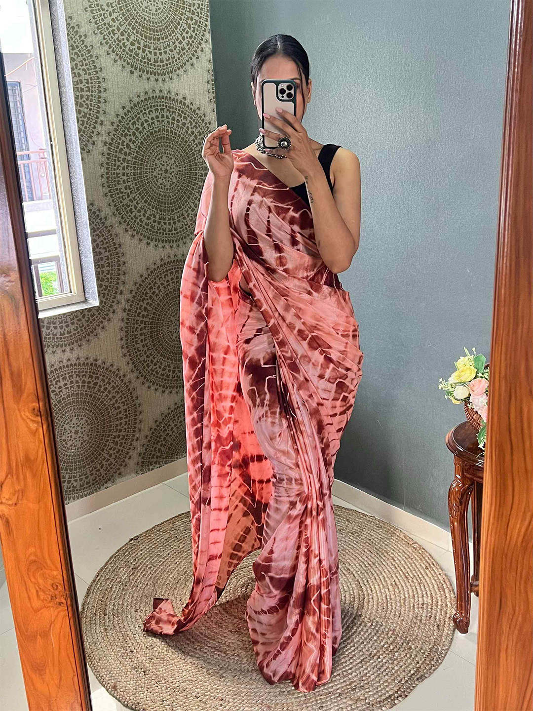 

Reeta Fashion Ready to Wear Ombre Saree, Coral